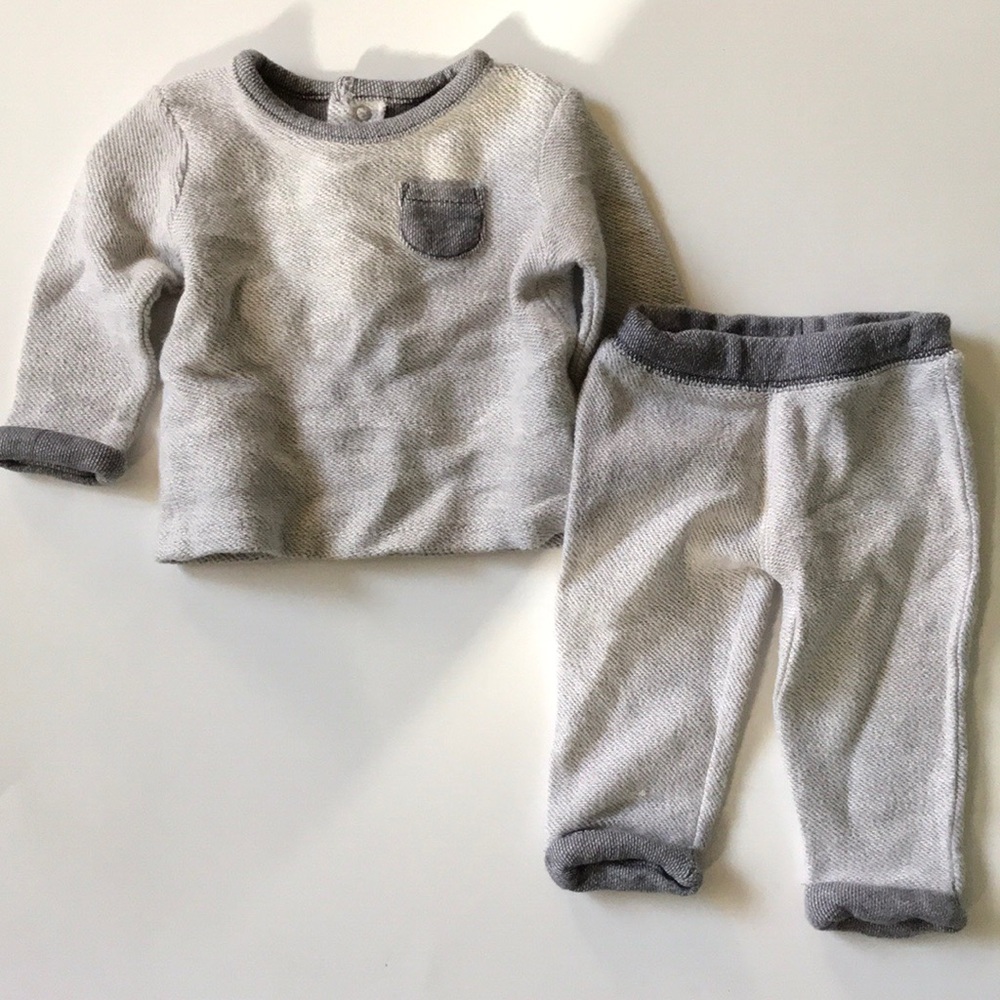 Baby girl sweatsuit